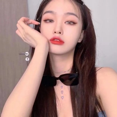 黑色郁金香